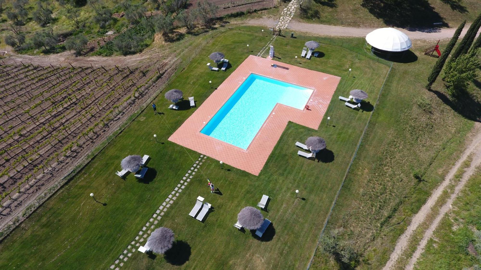 Agriturismo Poggio Corbello La Pesta Dış mekan fotoğraf