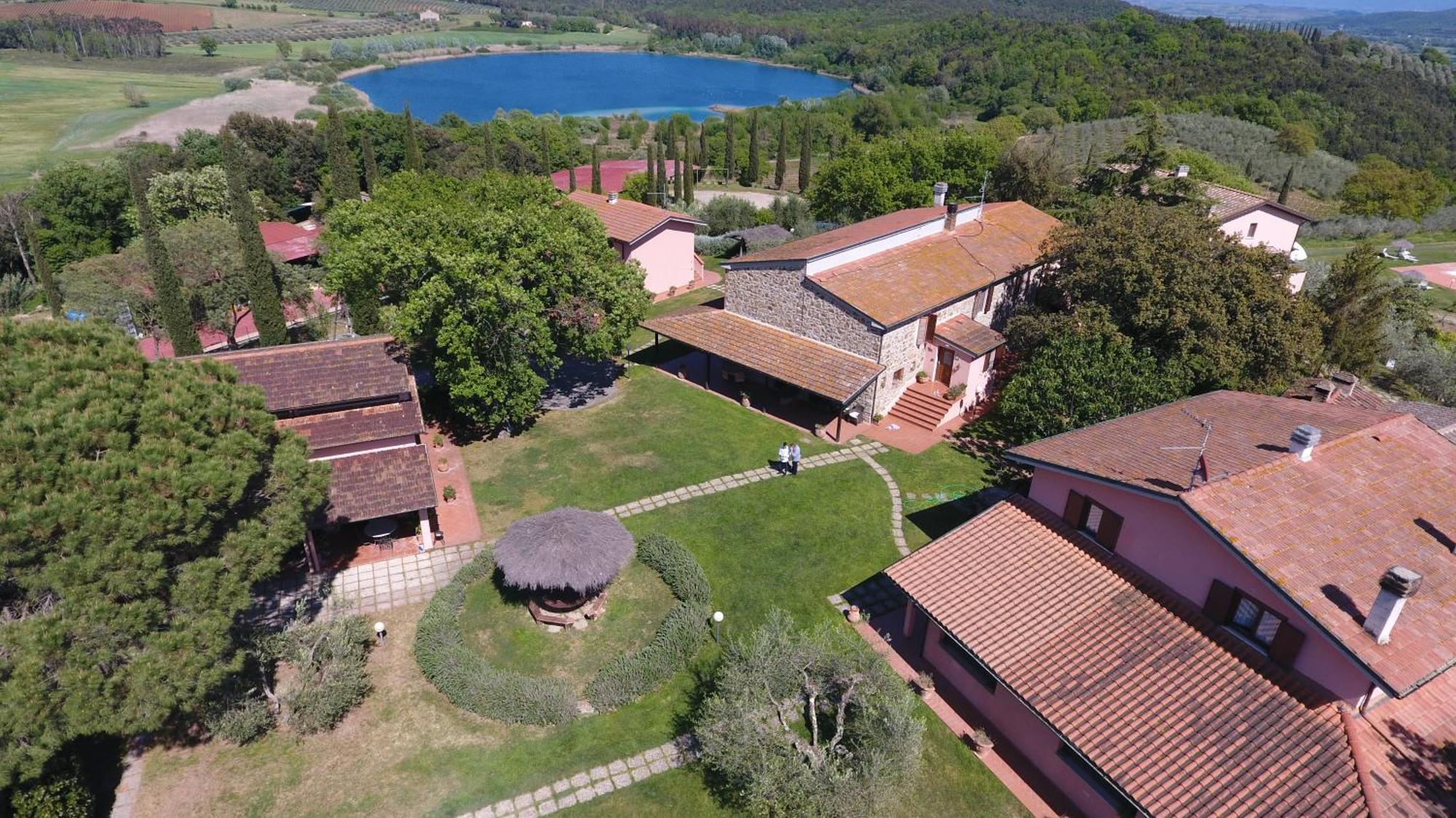 Agriturismo Poggio Corbello La Pesta Dış mekan fotoğraf
