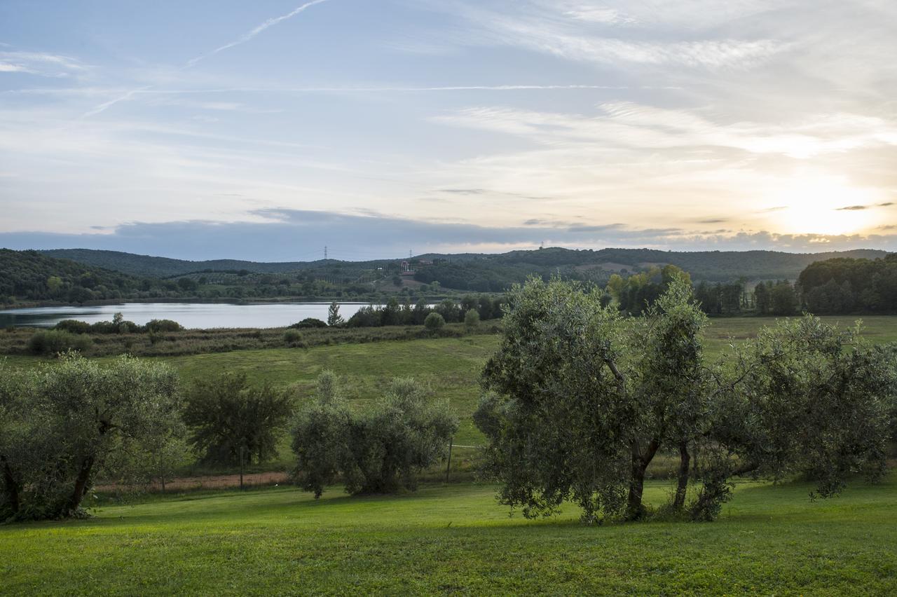 Agriturismo Poggio Corbello La Pesta Dış mekan fotoğraf