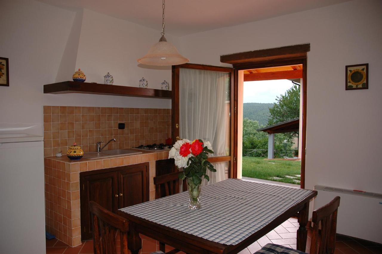 Agriturismo Poggio Corbello La Pesta Dış mekan fotoğraf